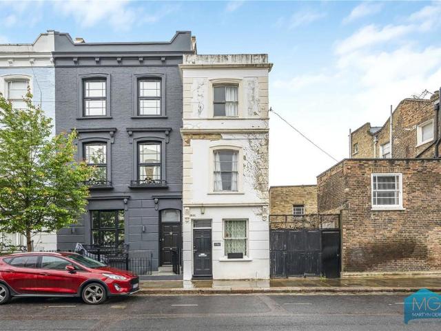 House for sale in Kentish Town, Greater London
