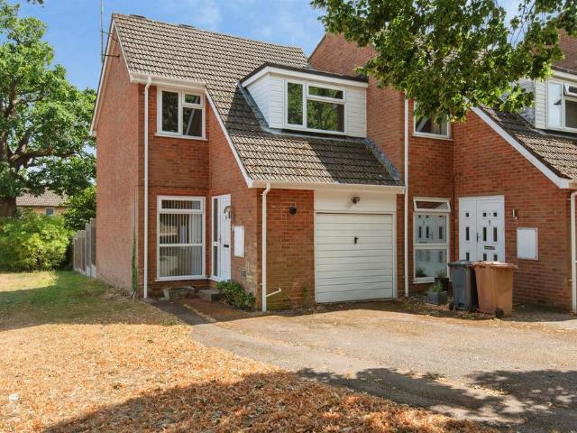 House for sale in Broadwater, Shephall