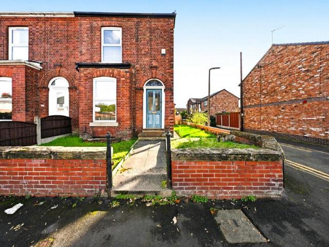 House for sale in Sale, Trafford