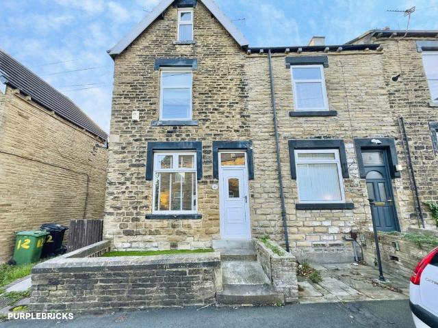 House for sale in Farsley, Leeds