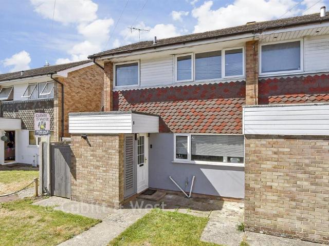 House for sale in Bersted, Clapham