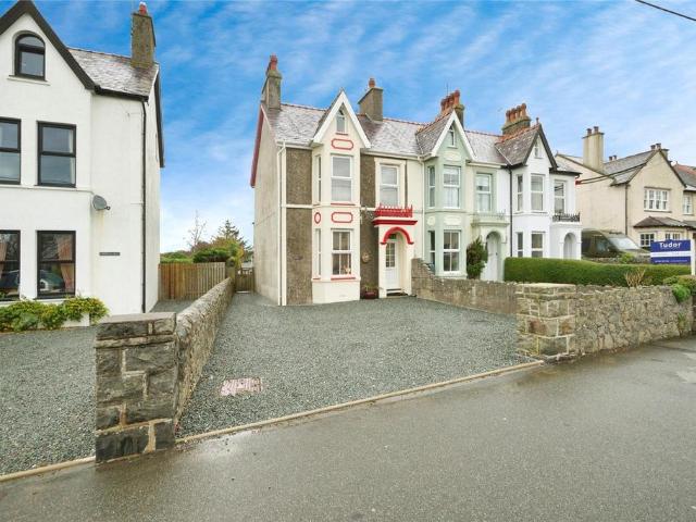 House for sale in Morfa Nefyn, Wales