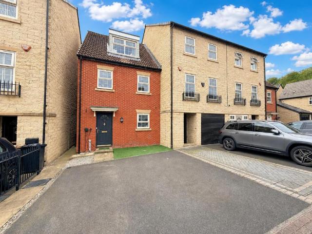 House for sale in Corby Village, Corby