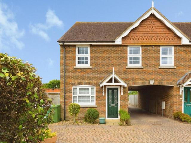 House for sale in Folkestone, Kent