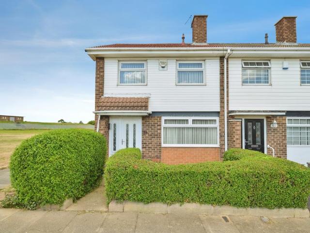 House for sale in Ormesby, Normanby
