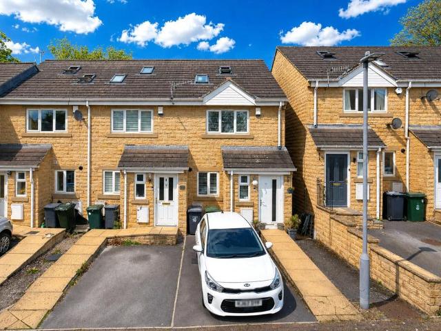 House for sale in West Yorkshire