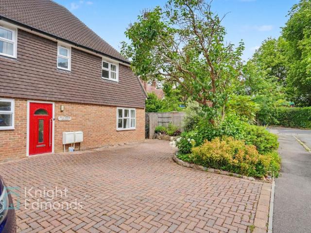 House for sale in Hollingbourne, Midway