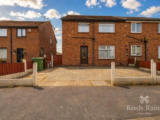 House for sale in Poolstock, Wigan