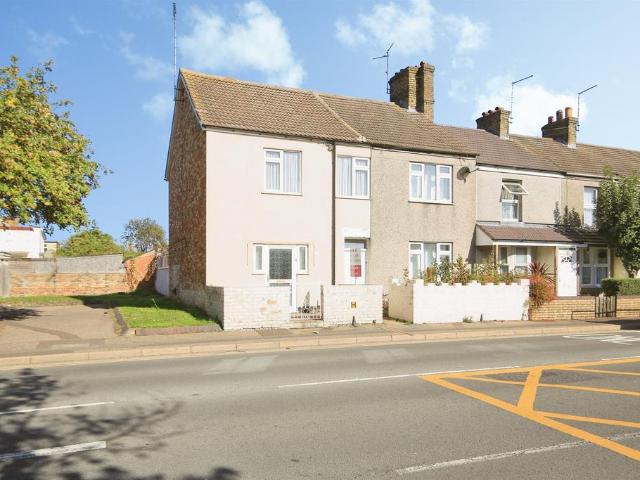 House for sale in Millfield, Peterborough