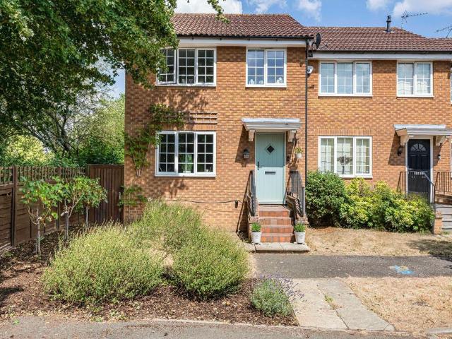 House for sale in Panshanger, Fretherne