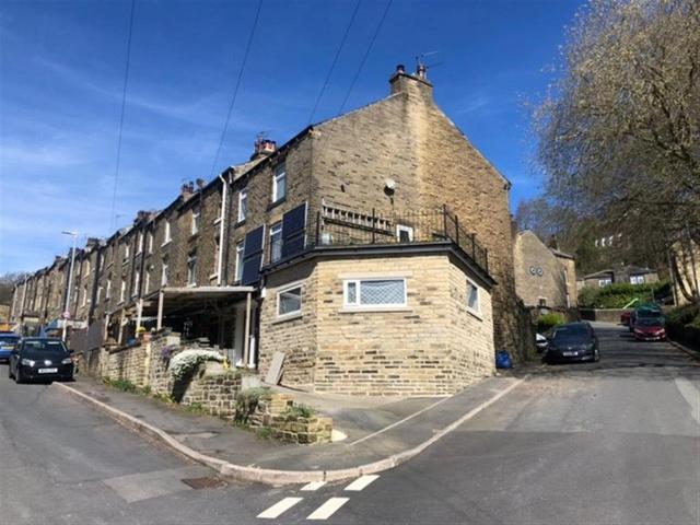 House for sale in Norland, West Yorkshire