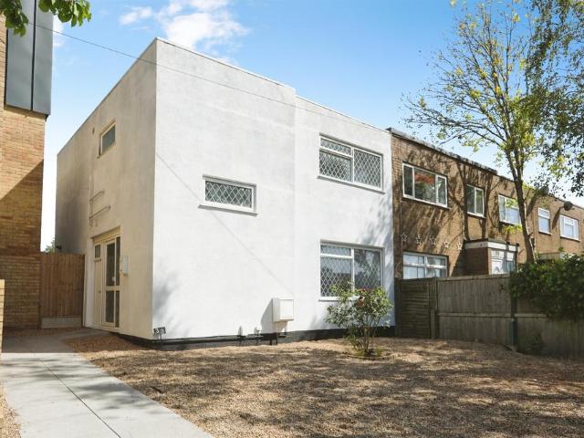 House for sale in Snipeshill, Oad Street