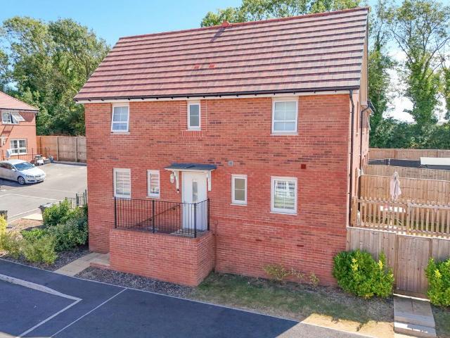 House for sale in Yalberton, Livermead