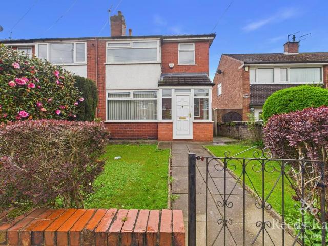 House for sale in Prestolee, Lee Bank