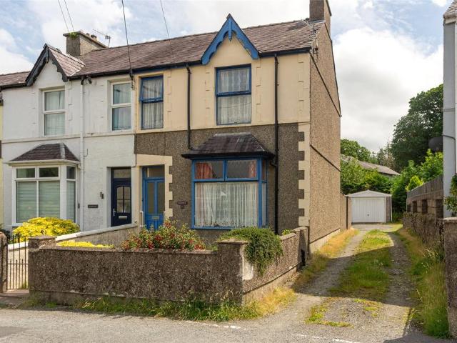 House for sale in Llanberis, Wales