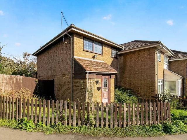 House for sale in Denbigh Hall, Milton Keynes