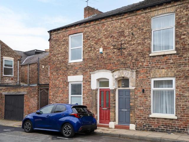 House for sale in The Groves, High Field