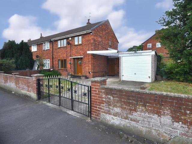 House for sale in Thorne, South Yorkshire