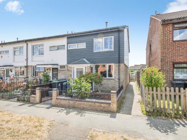 House for sale in Sudbury, Chelmondiston