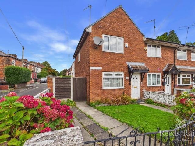 House for sale in Higher Broughton, Salford
