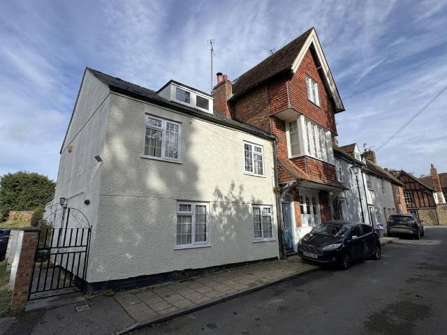 House for sale in Buckingham, Buckinghamshire