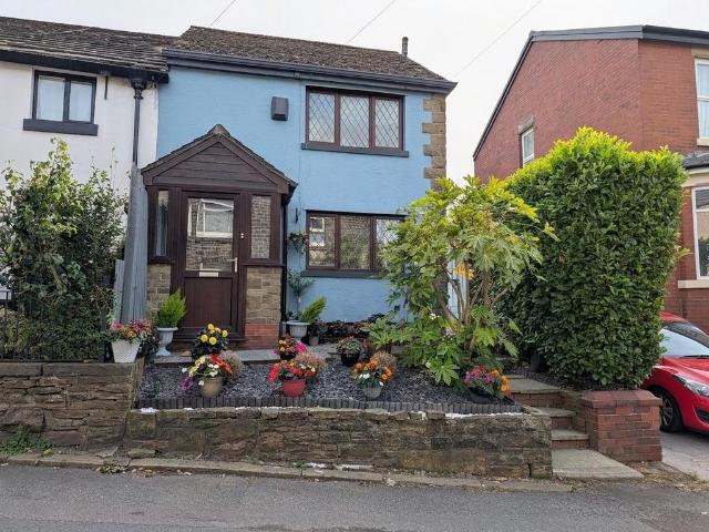 House for sale in Greenheys, Greater Manchester