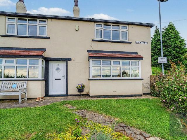 House for sale in Wardle, Burnedge