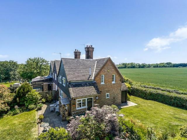 House for sale in Heathlands, East Sussex