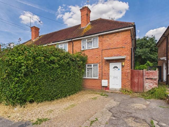House for sale in Whitley Wood, Reading