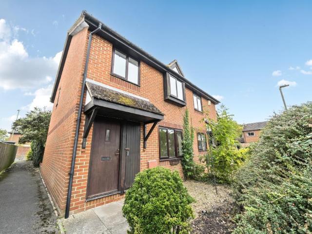 House for sale in Berrick Salome, Oxfordshire