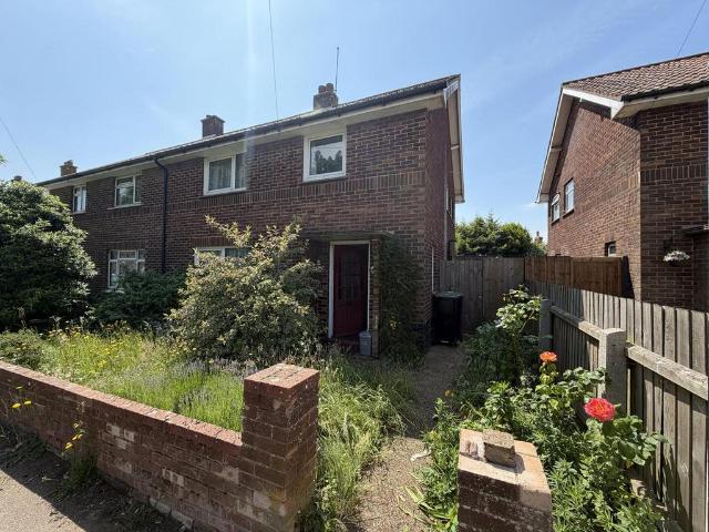 House for sale in Walton, Eastbridge
