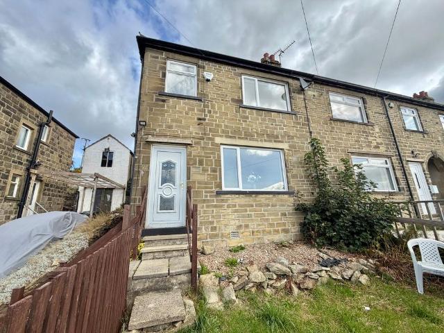 House for sale in Braithwaite, Bradford