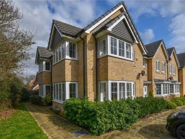 House for sale in Winnersh
