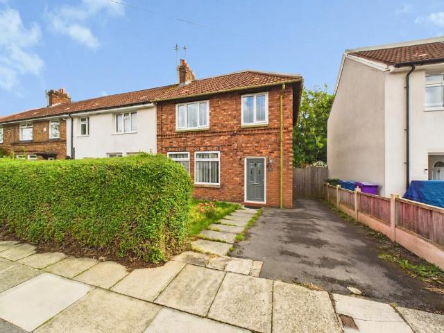 House for sale in Oak Hill Park, Calderstones