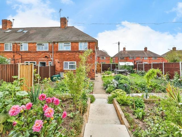 House for sale in Attenborough, East Midlands