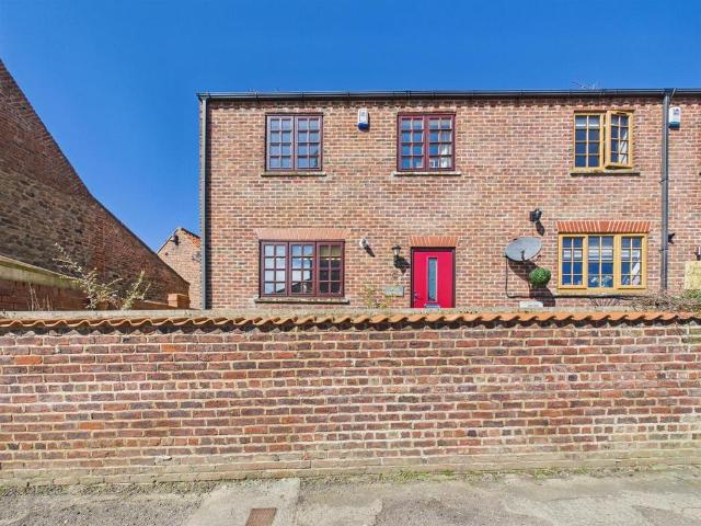 House for sale in Bempton