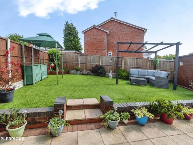 House for sale in Bentley, Darlaston