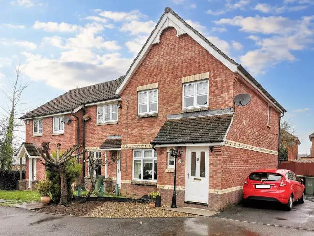 House for sale in Kenfig Hill, Wales