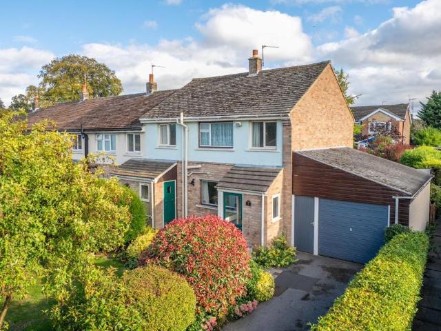 House for sale in Wetherby, West Yorkshire