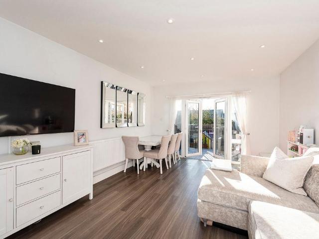 House for sale in Blackfen, Greater London