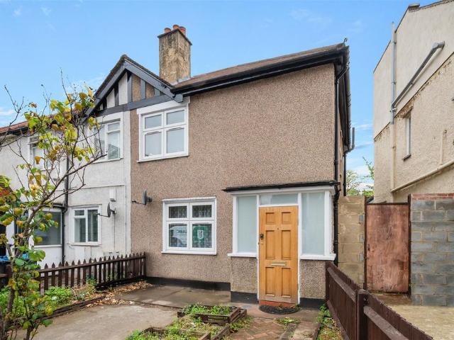 House for sale in London Borough of Merton, Collier's Wood