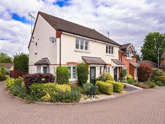 House for sale in Pouchen End, Hertfordshire