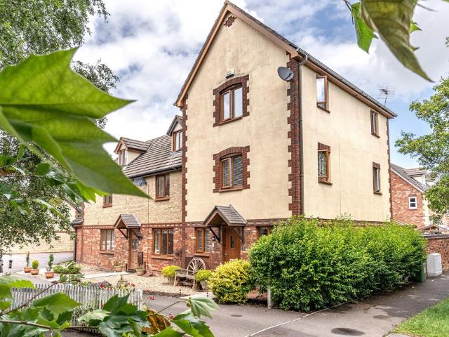 House for sale in Emersons Green, South Gloucestershire