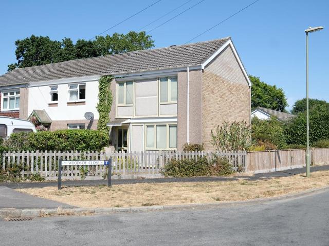 House for sale in Pooksgreen, New Forest