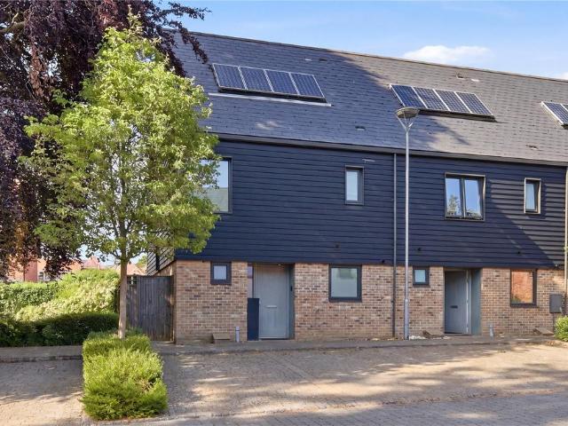 House for sale in Pleasant Valley, Duton Hill