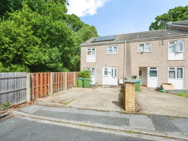 House for sale in Lordshill, City Of Southampton