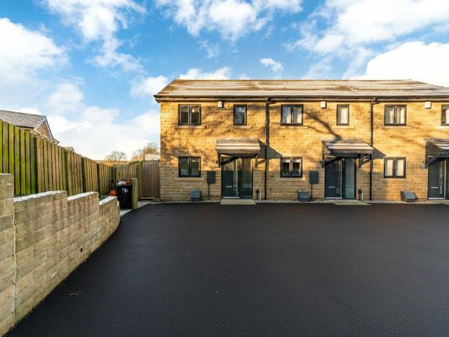 House for sale in Armitage Bridge, Isle Of Man