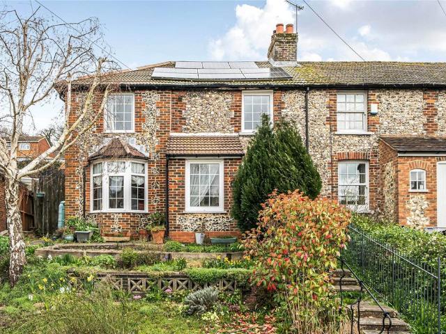 House for sale in Greater London