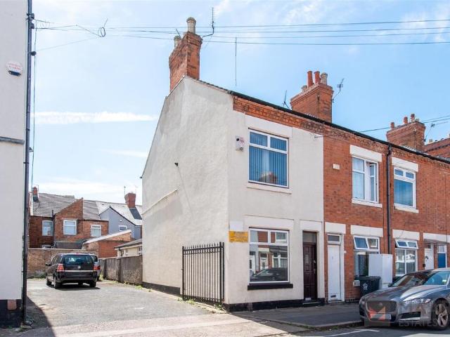 House for sale in Belgrave, Old Wharf