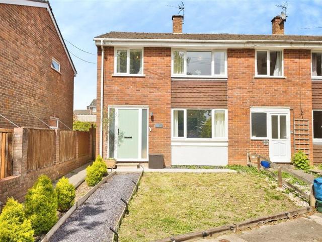 House for sale in Preston Plucknett, Yeovil